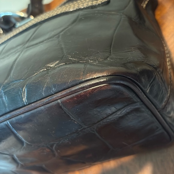 Dooney & Bourke Vintage Croc pattern Leather dark brown Shoulder Bag - Picture 11 of 17